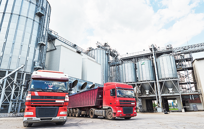 Aprosoja MT aponta falhas no piso mínimo do frete e alerta para impactos no agro brasileiro