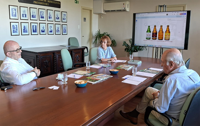 Empresa polonesa do setor cervejeiro busca insumos no Brasil