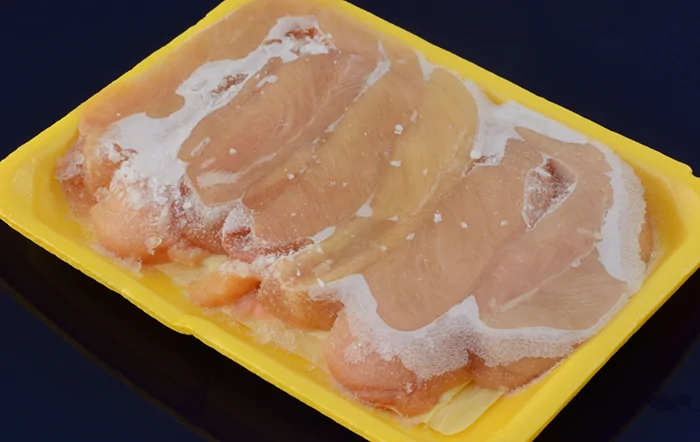Frango resfriado supera preço do suíno